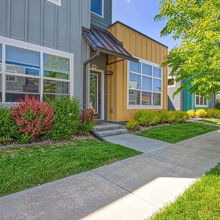 Modern Townhome Near Old Town, Breweries, & River! Fort Collins Bagian luar foto