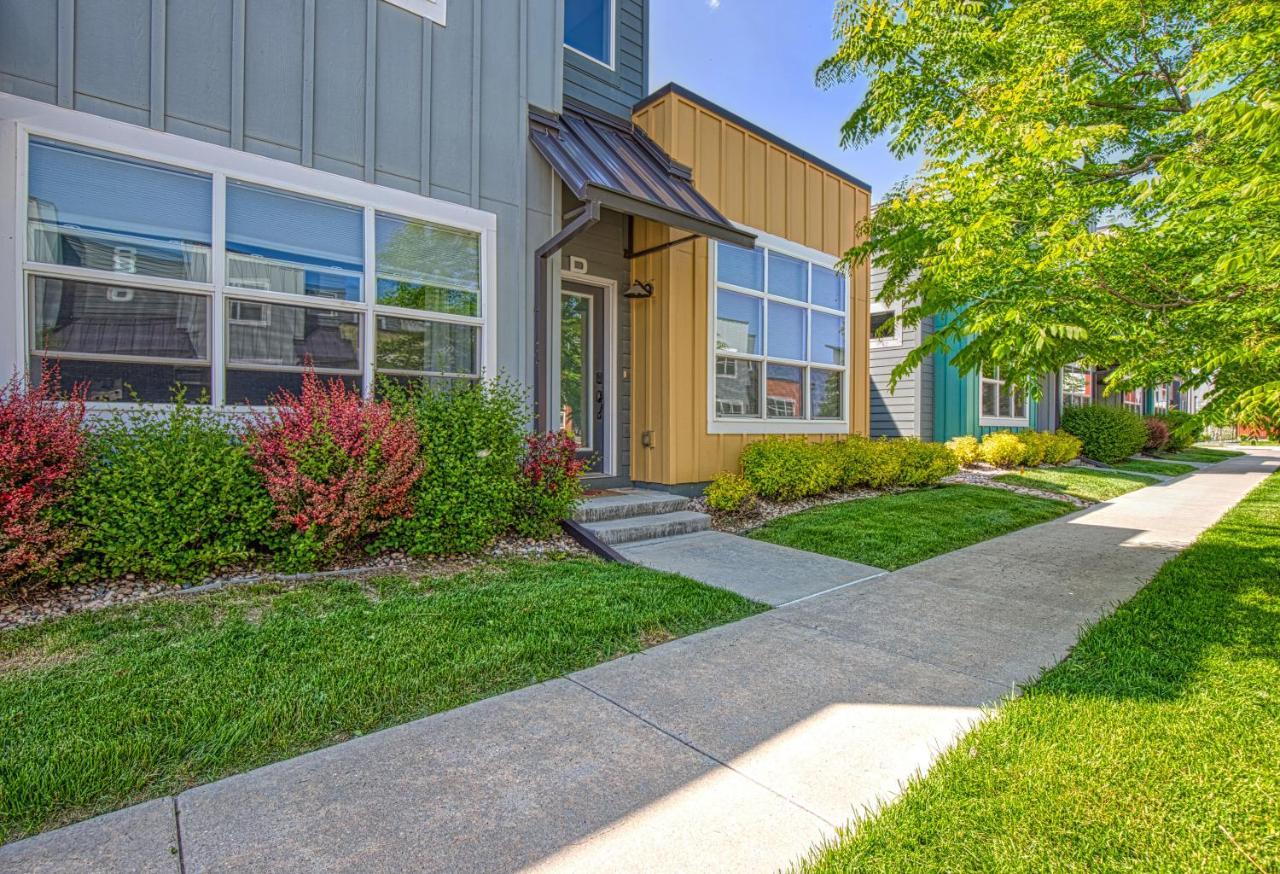 Modern Townhome Near Old Town, Breweries, & River! Fort Collins Bagian luar foto